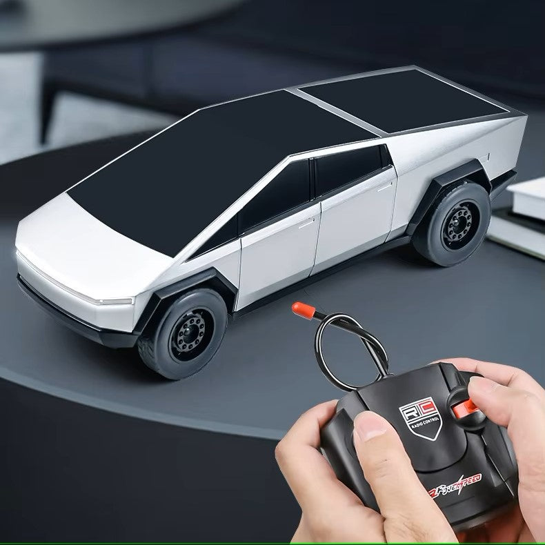 New Cyber Pickup Electric Wireless Remote Control Car – 1:14 Tesla RC